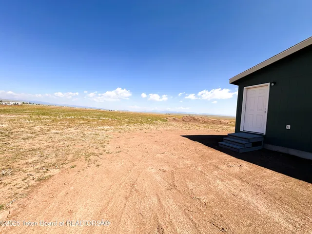 $650,000 | 75 Forty Rod Road, Pinedale, WY 82941