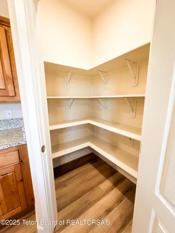 $650,000 | 75 Forty Rod Road, Pinedale, WY 82941