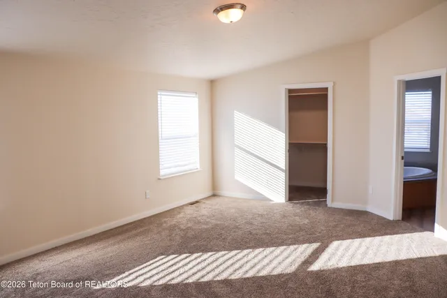 $650,000 | 75 Forty Rod Road, Pinedale, WY 82941