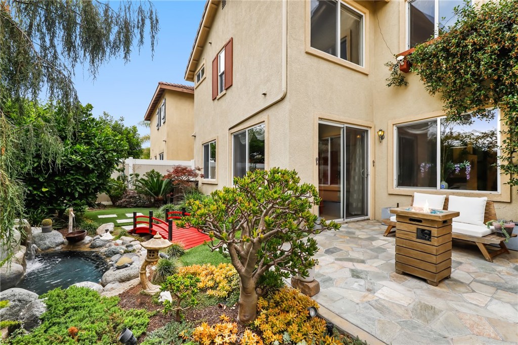 2 Serena Way Stanton, CA 90680 - Photo 30 of 36