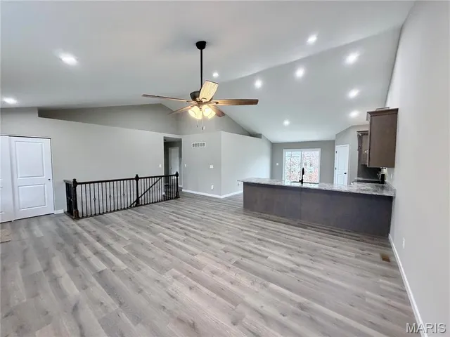 $438,900 | 530 Hickory Knoll Drive, Troy, MO 63379