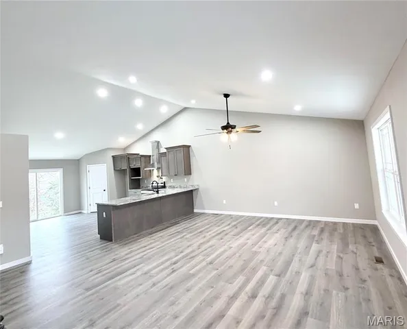 $438,900 | 530 Hickory Knoll Drive, Troy, MO 63379