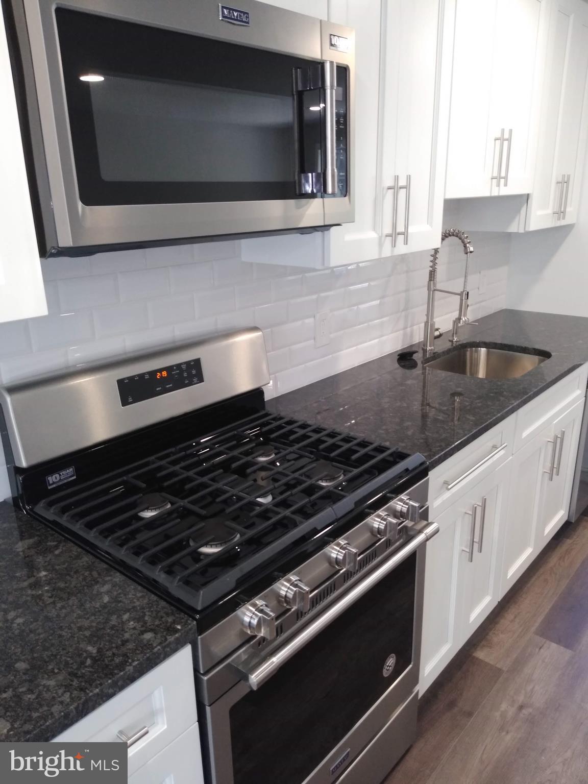 2019 Heather Road Folcroft, PA 19032 - Photo 6 of 31 Gallery Image 6