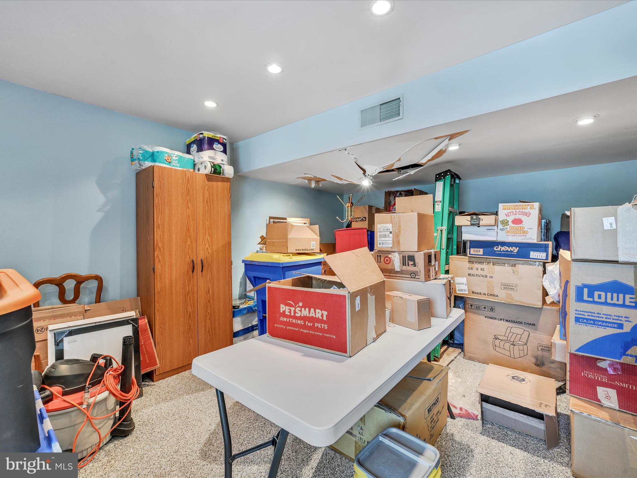 278 Point Circle York, PA 17406 - Photo 20 of 27 Bedroom 3/Family Rm