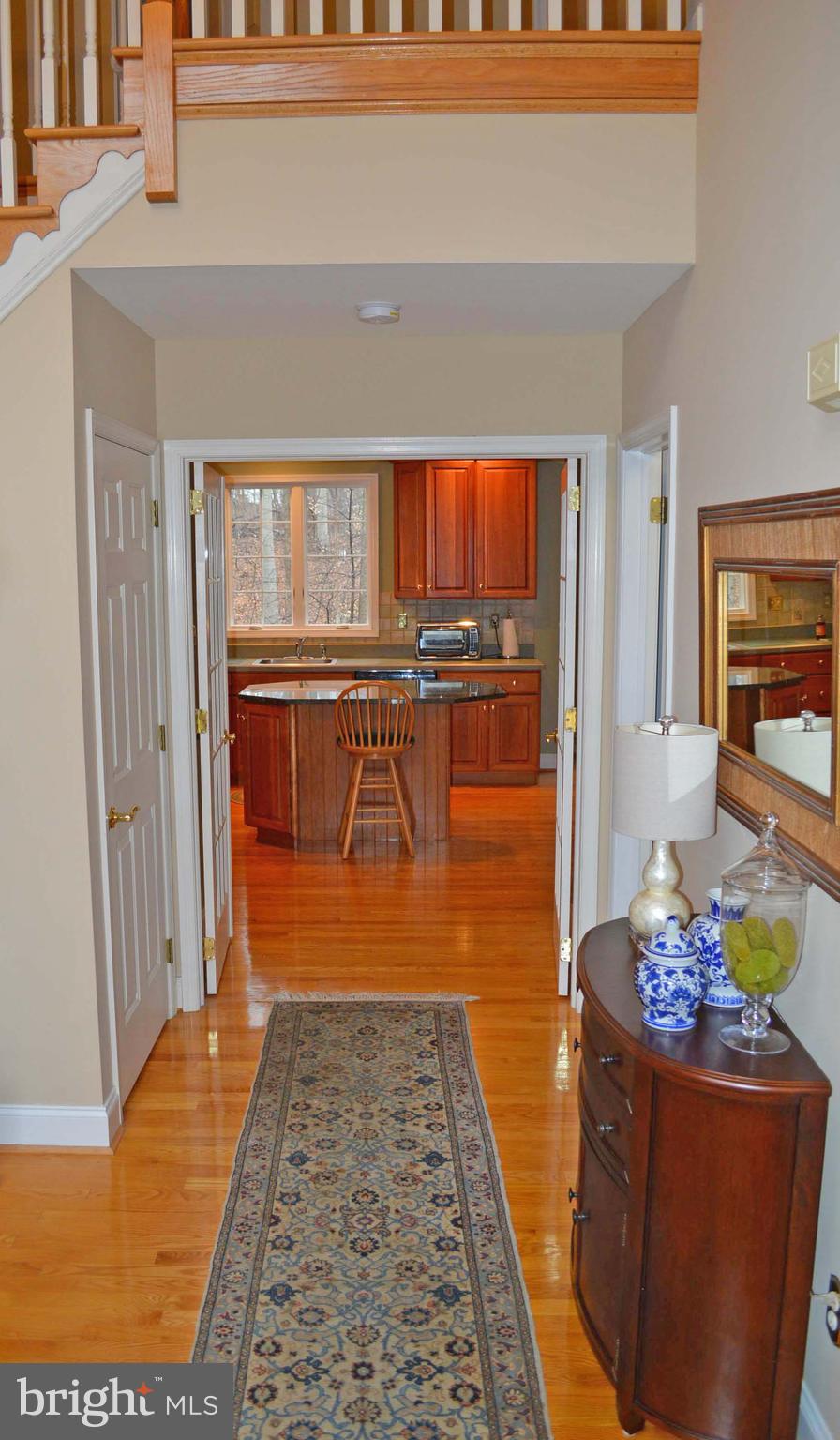 737 Hemlock Road Media, PA 19063 - Photo 10 of 38 Foyer