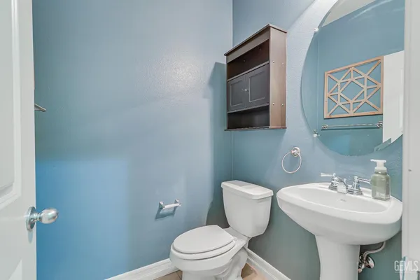 $620,000 | Undisclosed Address, Bakersfield, CA 93313