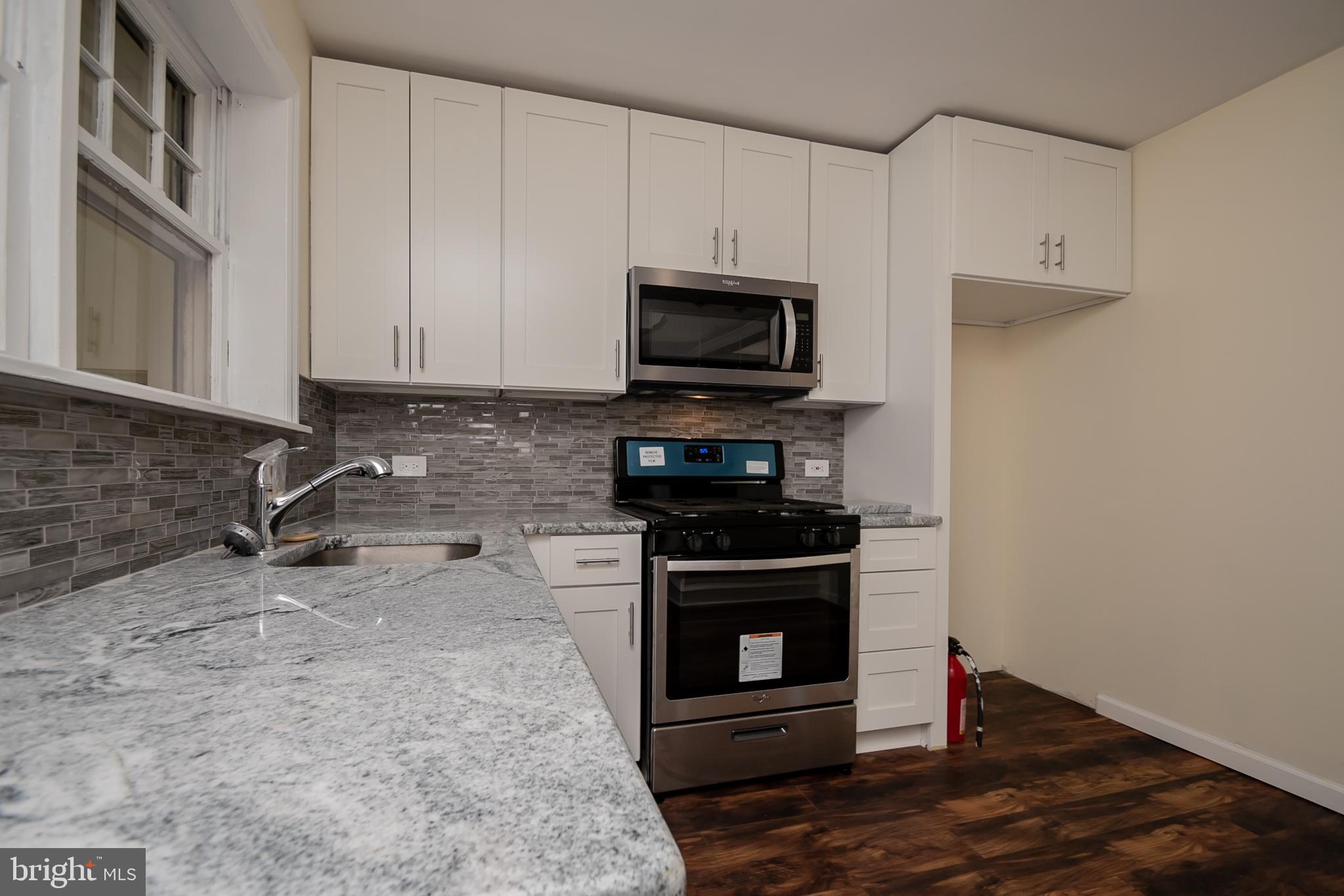 215 South Trooper Road Eagleville, PA 19403 - Photo 8 of 39 Kitchen