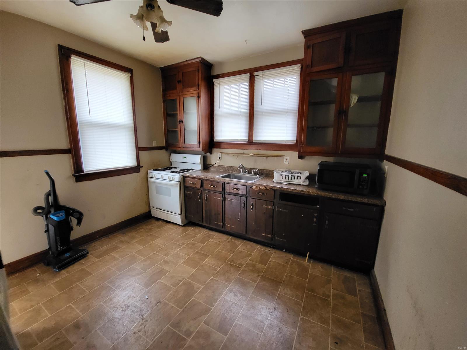 1519 Lebanon Avenue Belleville, IL 62221 - Photo 37 of 42