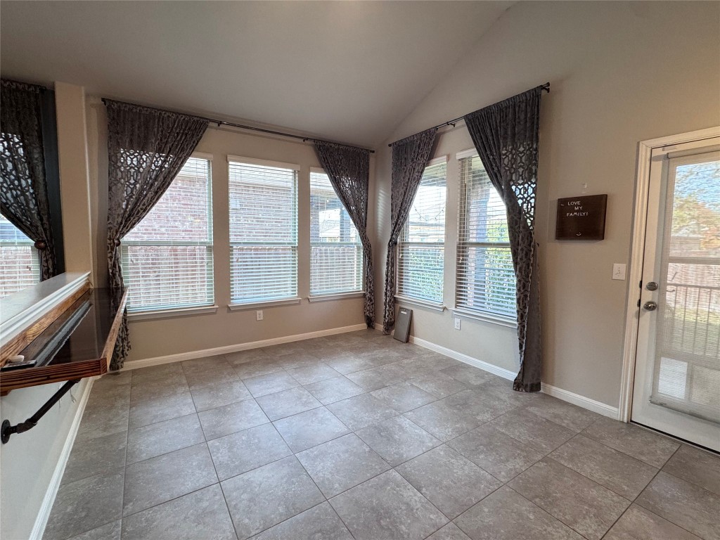 16420 Pienza Drive Pflugerville, TX 78660 - Photo 5 of 26