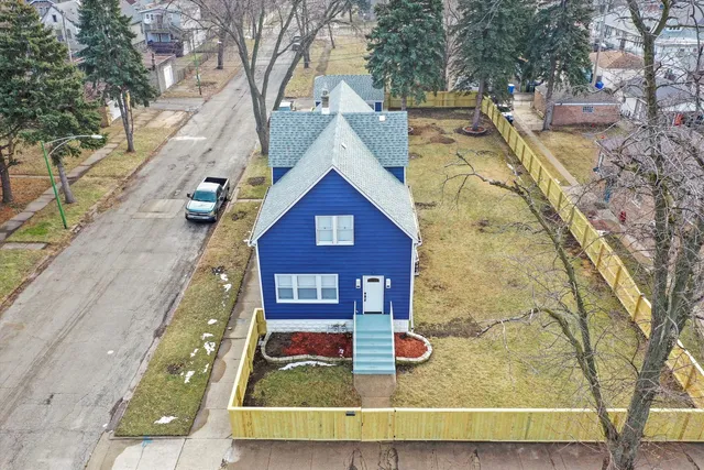 $319,900 | 721 West 116th Street, Chicago, IL 60628