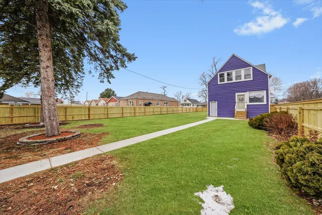 $319,900 | 721 West 116th Street, Chicago, IL 60628