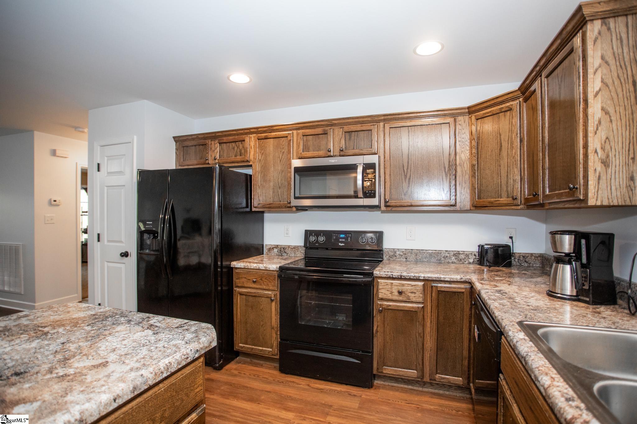4557 Sawmill Road Gray Court, SC 29645 - Photo 13 of 36 Gallery Image 13