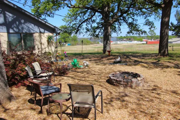 $314,000 | 205 Mason Drive, Seven Points, TX 75143