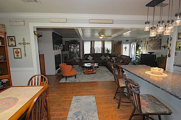 $314,000 | 205 Mason Drive, Seven Points, TX 75143