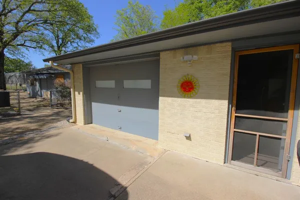 $314,000 | 205 Mason Drive, Seven Points, TX 75143