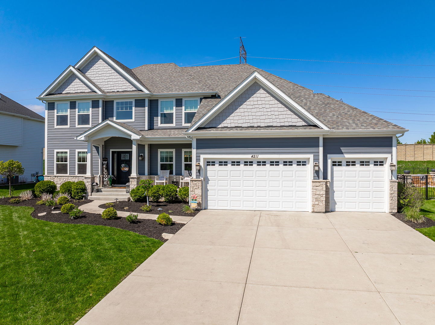 4211 Chinaberry Lane Naperville, IL 60564 - Photo 3 of 48