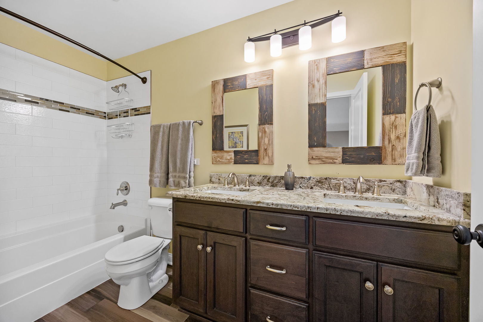 4211 Chinaberry Lane Naperville, IL 60564 - Photo 36 of 48