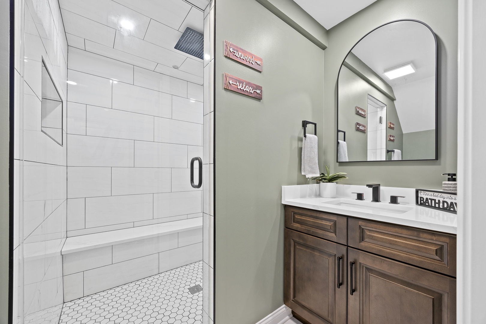 4211 Chinaberry Lane Naperville, IL 60564 - Photo 42 of 48