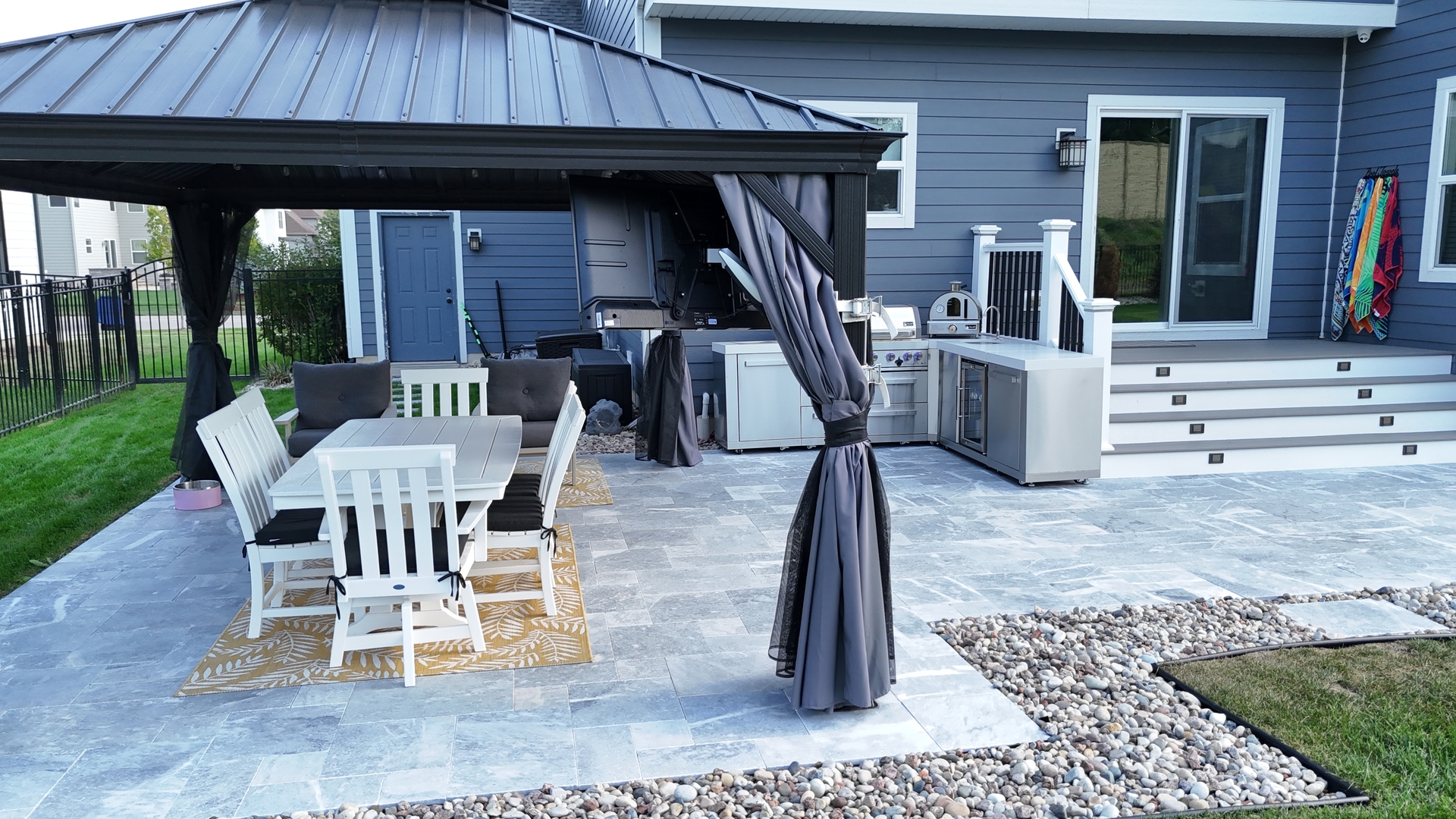 4211 Chinaberry Lane Naperville, IL 60564 - Photo 6 of 9