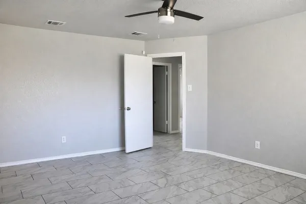 $2,000 | 408 Sage Boot Drive, Pflugerville, TX 78660