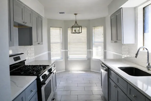 $2,000 | 408 Sage Boot Drive, Pflugerville, TX 78660