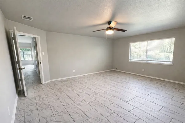 $2,000 | 408 Sage Boot Drive, Pflugerville, TX 78660