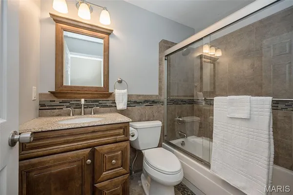 $309,900 | 1226 Kings Trail Lane, Fenton, MO 63026