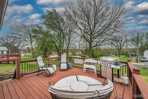 $309,900 | 1226 Kings Trail Lane, Fenton, MO 63026