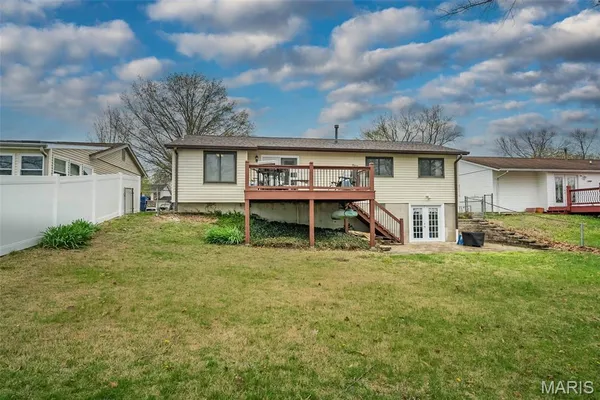 $309,900 | 1226 Kings Trail Lane, Fenton, MO 63026