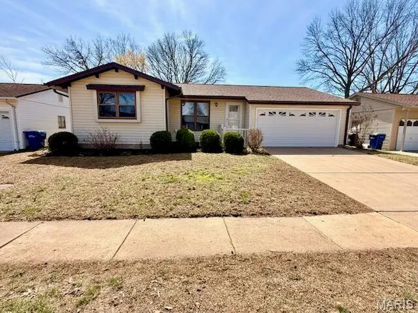 $309,900 | 1226 Kings Trail Lane, Fenton, MO 63026