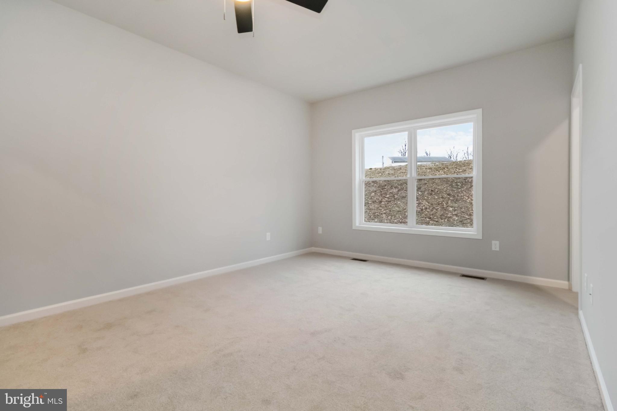 1735 Quarry Road Lebanon, PA 17046 - Photo 18 of 35 Primary Bedroom