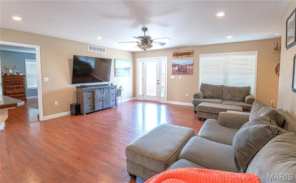 $499,900 | 20665 Private Drive 4361, Cook Sta, MO 65449