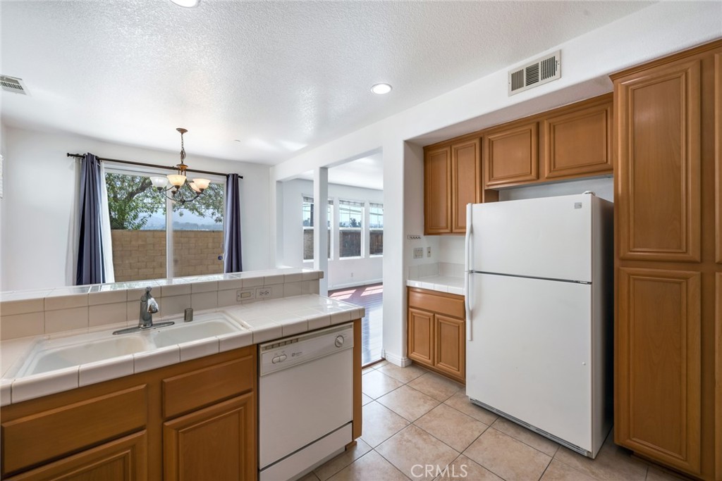 4544 Filson Street Riverside, CA 92507 - Photo 8 of 20