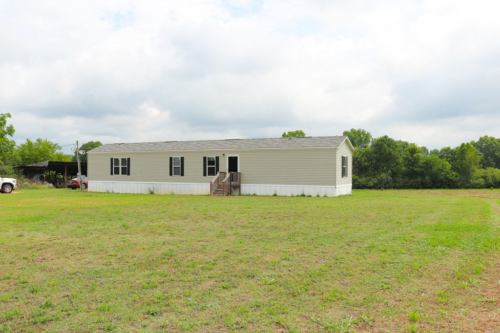 178 Ward Avenue Ward, SC 29166 - Photo 2 of 29