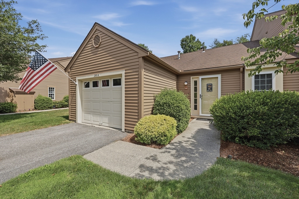200 Ridgefield Circle, Unit 200A Clinton, MA 01510 - Photo 2 of 25