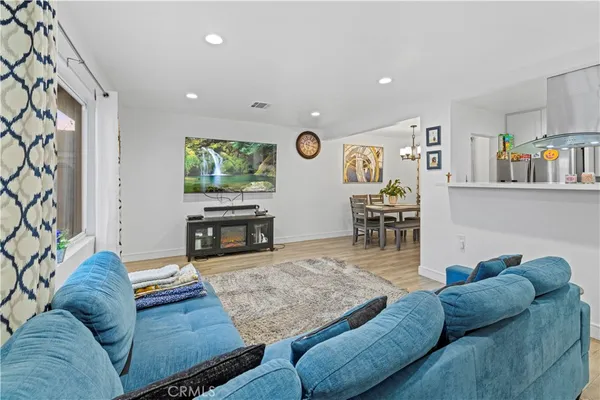 $4,300 | 467 Susan Avenue, Moorpark, CA 93021