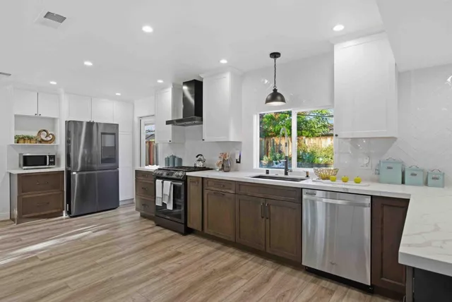 $1,199,000 | 1702 Mt Rushmore Drive, San Jose, CA 95127