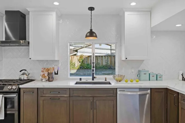 $1,199,000 | 1702 Mt Rushmore Drive, San Jose, CA 95127