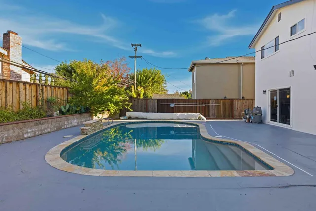 $1,199,000 | 1702 Mt Rushmore Drive, San Jose, CA 95127