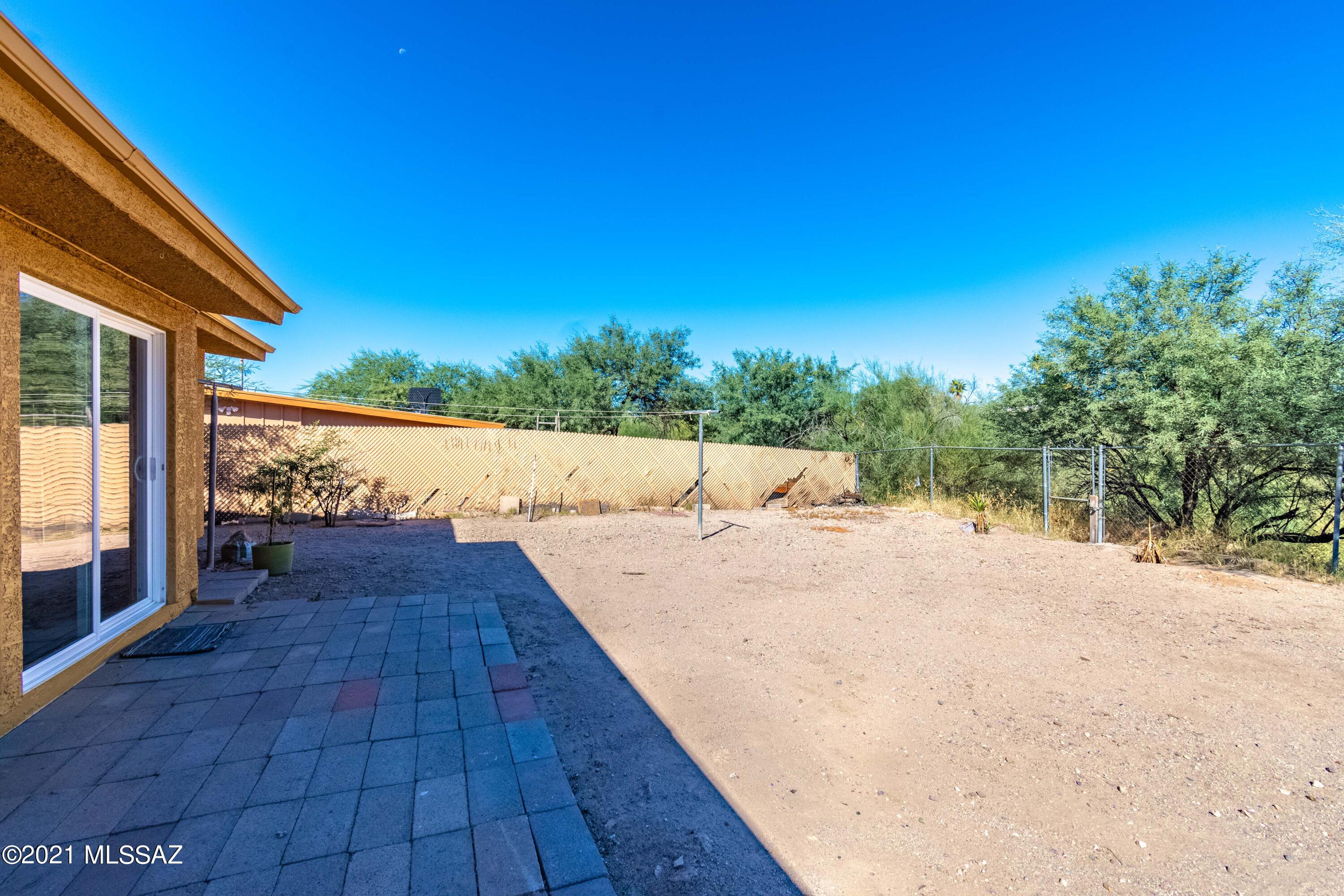 2002 West Romany Road Tucson, AZ 85713 - Photo 11 of 50 Gallery Image 11