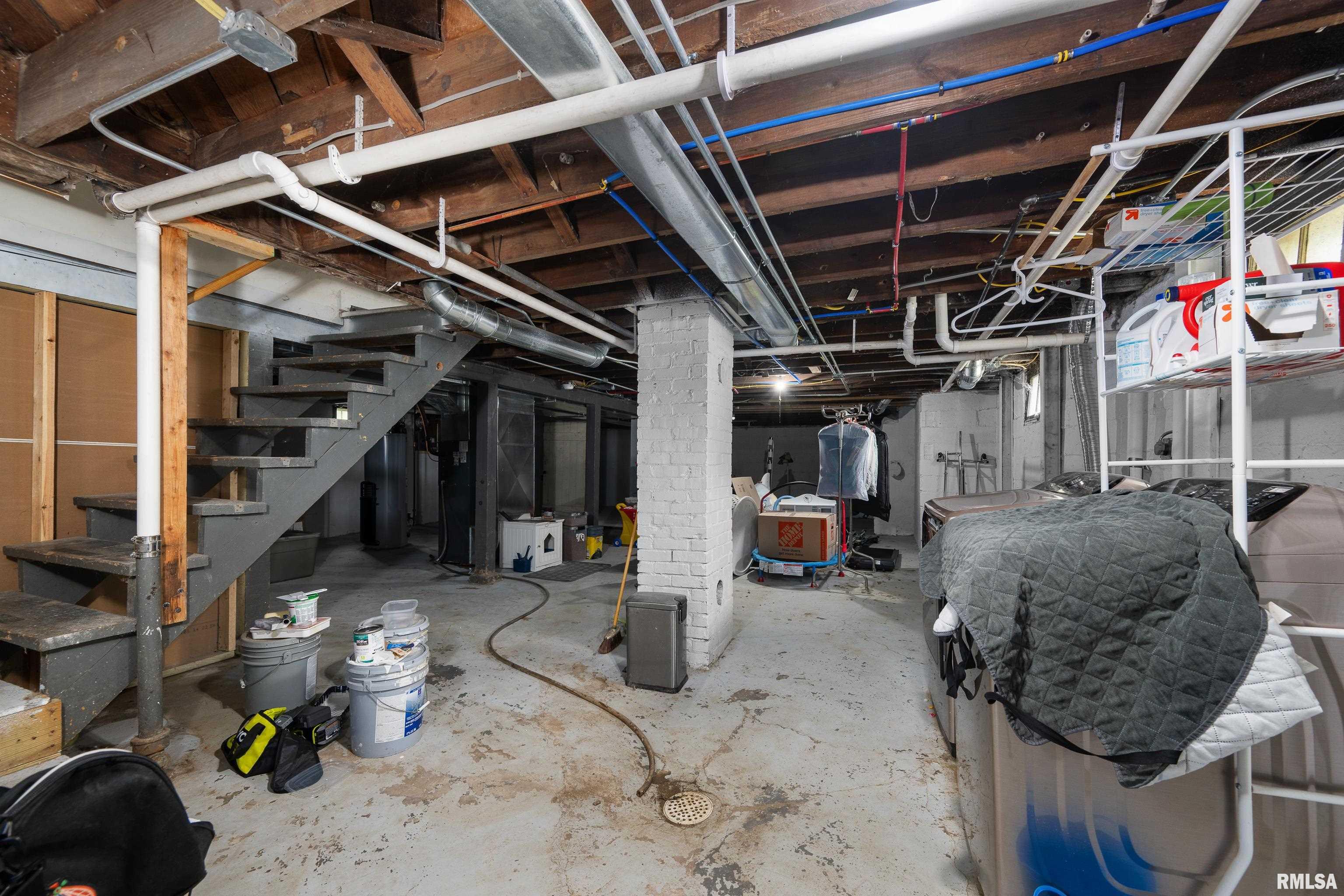 1406 Jersey Ridge Road Davenport, IA 52803 - Photo 28 of 38 Gallery Image 28