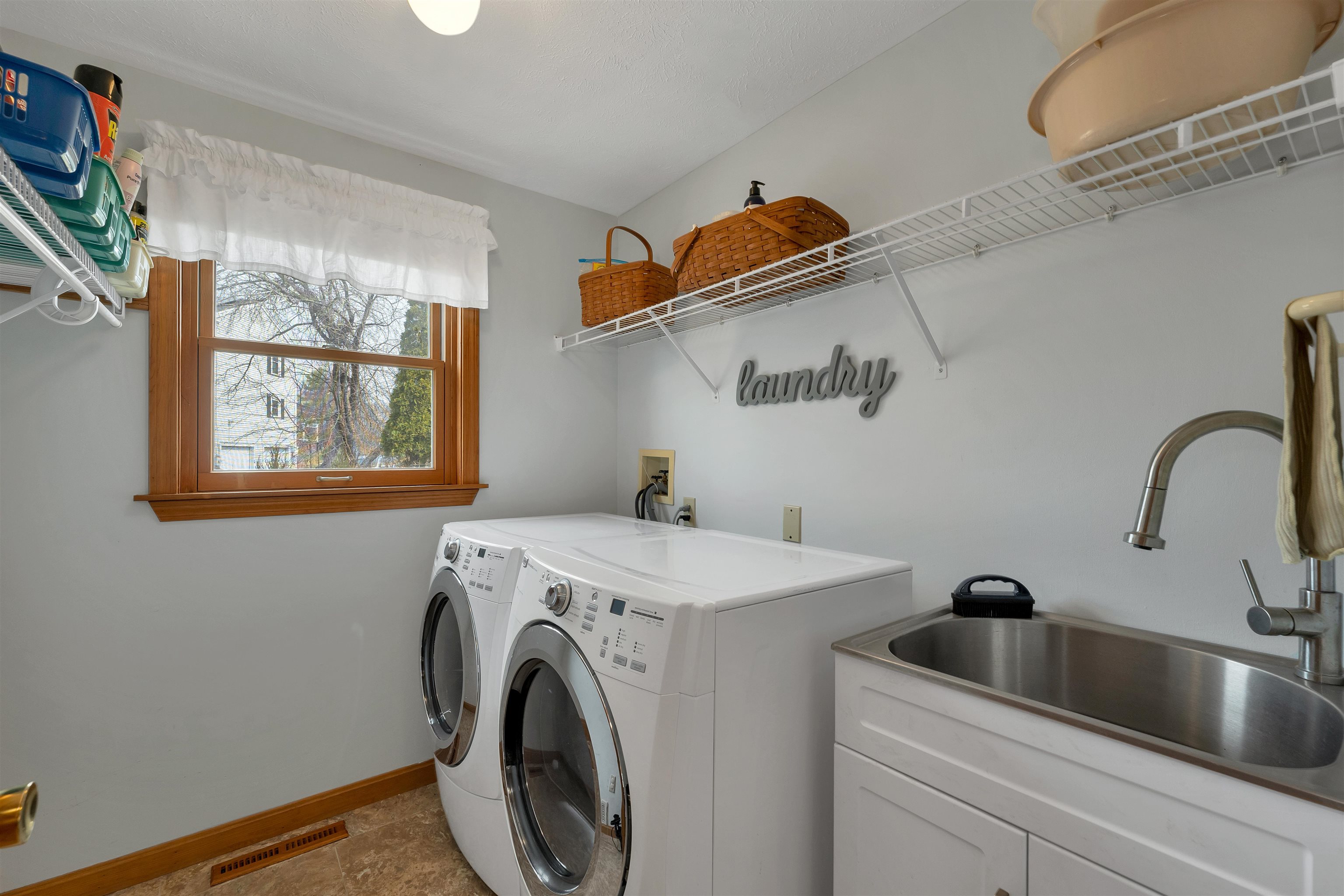 234 Paige Hill Road Goffstown, NH 03045 - Photo 19 of 50