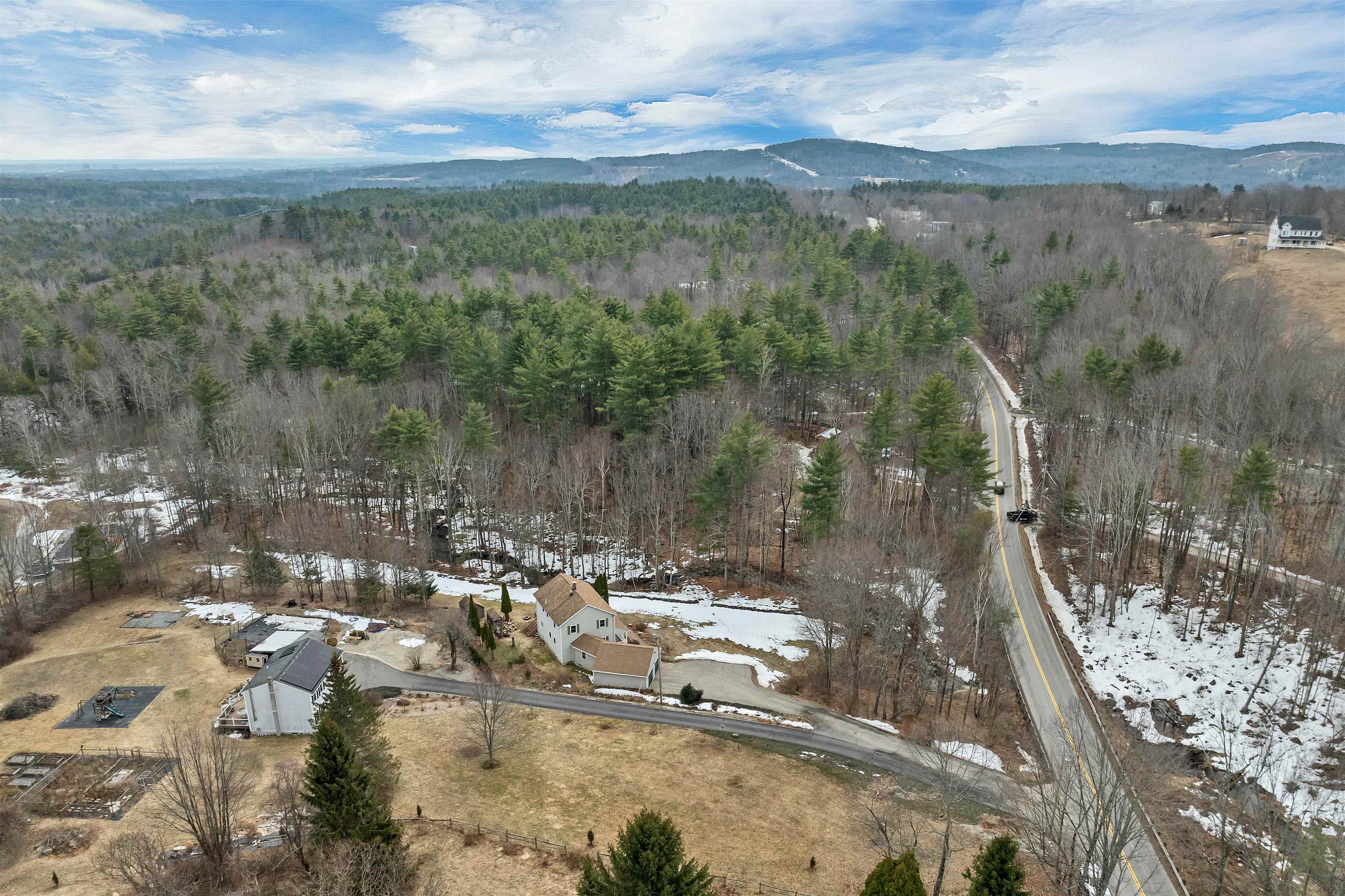 234 Paige Hill Road Goffstown, NH 03045 - Photo 46 of 50