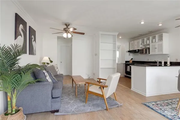 $179,000 | 801 Henry Clay Avenue, Unit 203, New Orleans, LA 70118