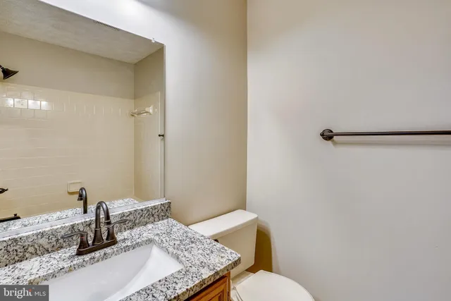 $2,400 | 2408 Forest Edge Court, Unit 303, Odenton, MD 21113