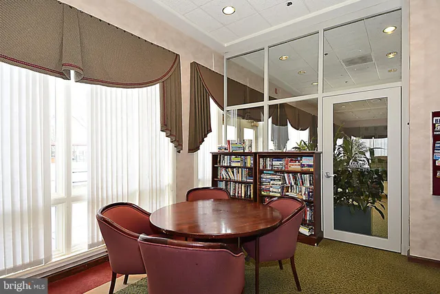 $2,400 | 2408 Forest Edge Court, Unit 303, Odenton, MD 21113