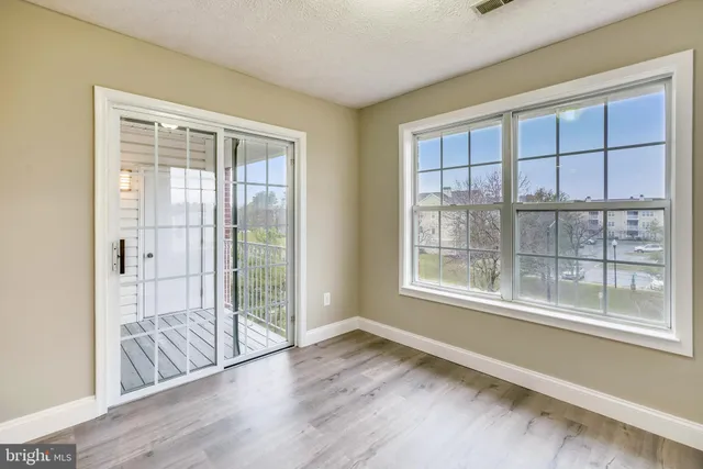 $2,400 | 2408 Forest Edge Court, Unit 303, Odenton, MD 21113