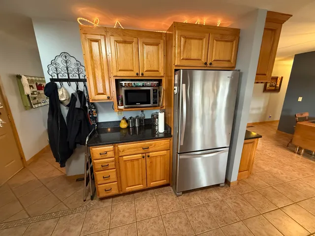 $329,900 | 1018 10th Court, Reedsburg, WI 53959