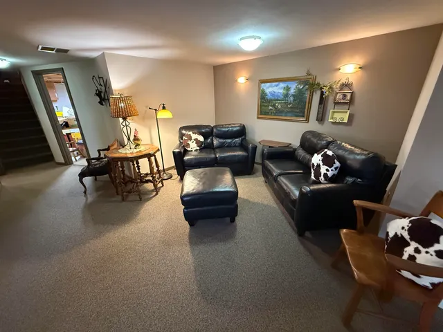 $329,900 | 1018 10th Court, Reedsburg, WI 53959