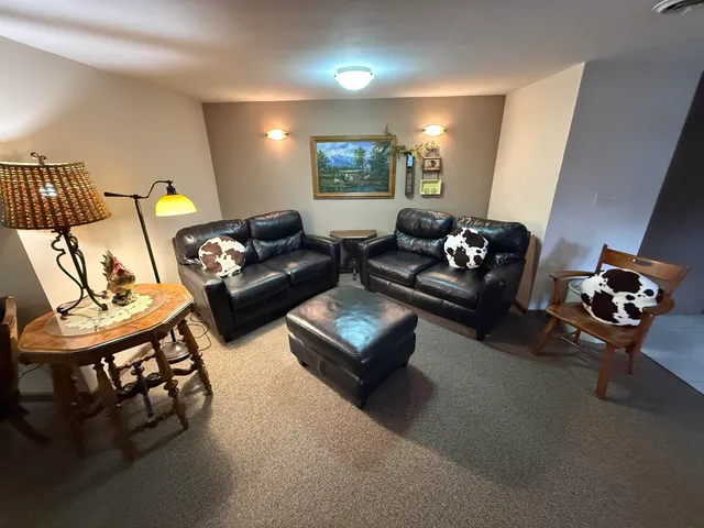 $329,900 | 1018 10th Court, Reedsburg, WI 53959